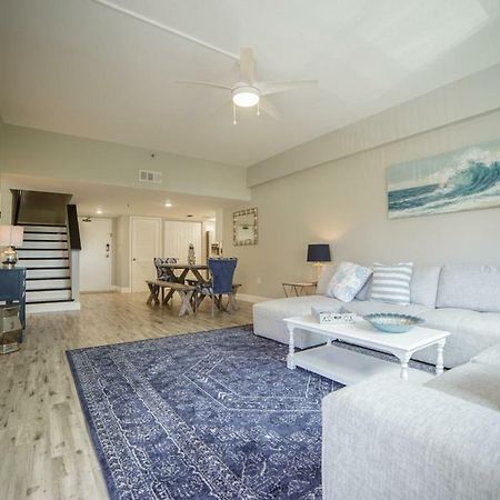 Townhouse At San Remo Apartment Клиъруотър Бийч Екстериор снимка